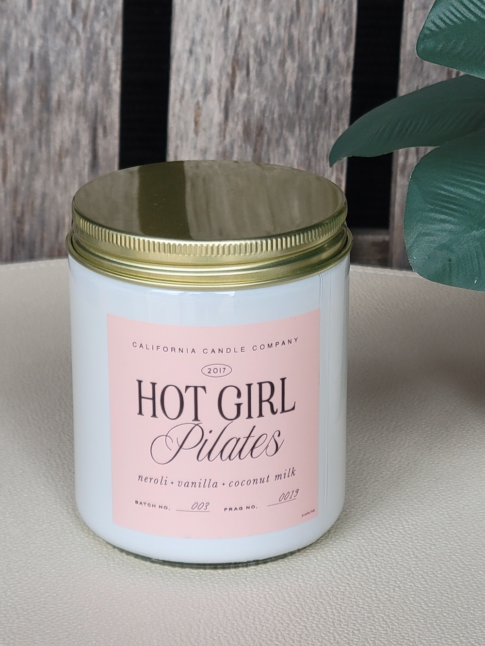 Hot Girl Pilates Leoben NEROLI VANILLA COCONUT MILK candle - Picture 2 of 4